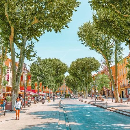 بيرتويس Logement Prive, Spacieux Et Moderne, Situe Entre Le Luberon, La Cote Marseillaise, La Provence Et Ses Richesses. المظهر الخارجي الصورة